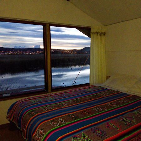 Ecoturismo, Los Uros Puno Buitenkant foto