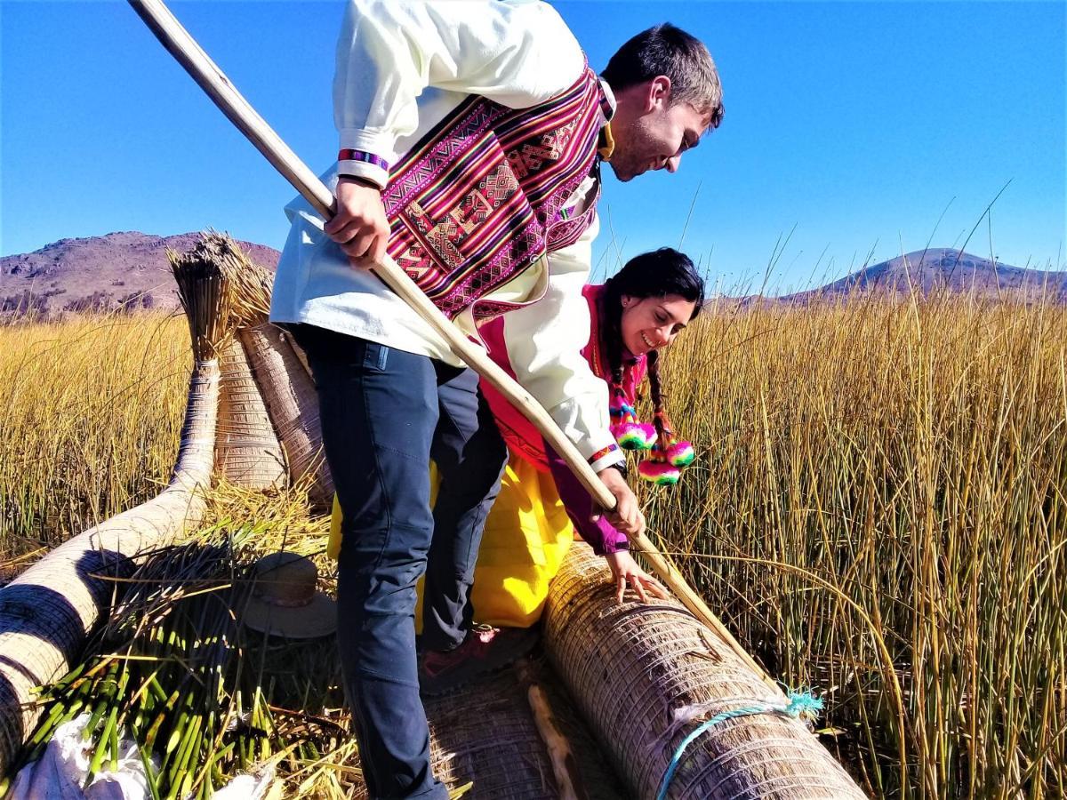 Ecoturismo, Los Uros Puno Buitenkant foto