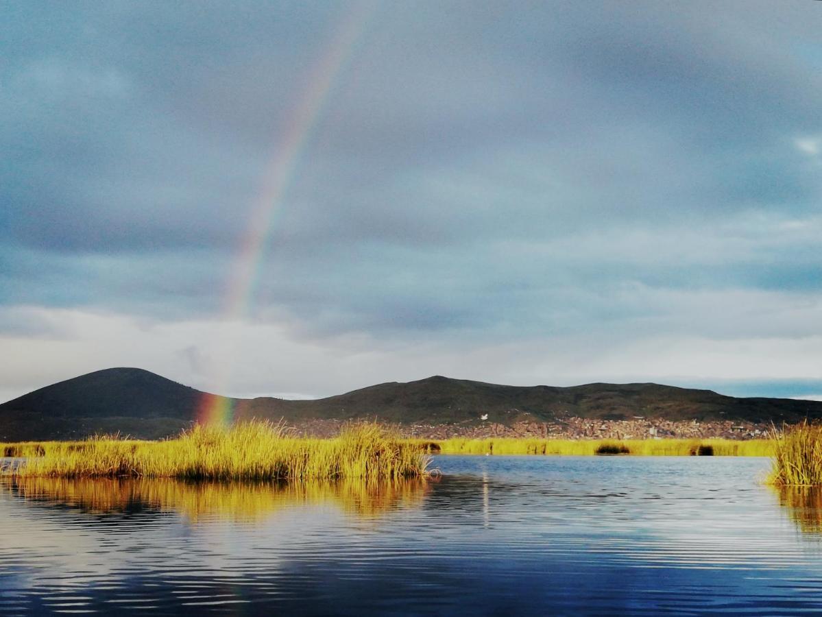 Ecoturismo, Los Uros Puno Buitenkant foto
