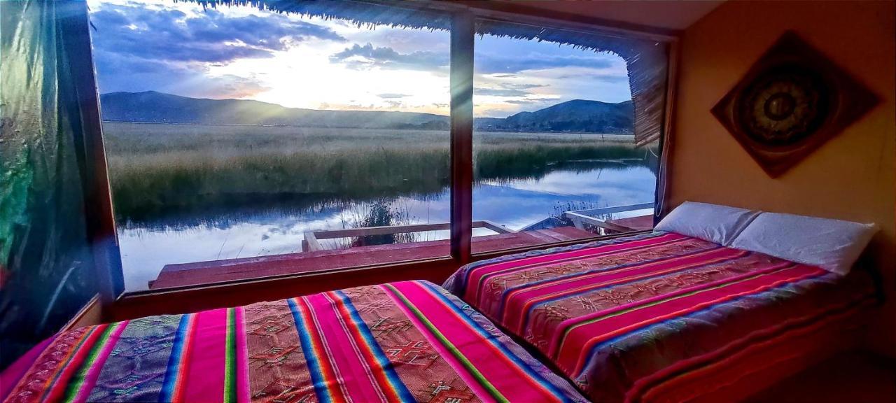 Ecoturismo, Los Uros Puno Buitenkant foto