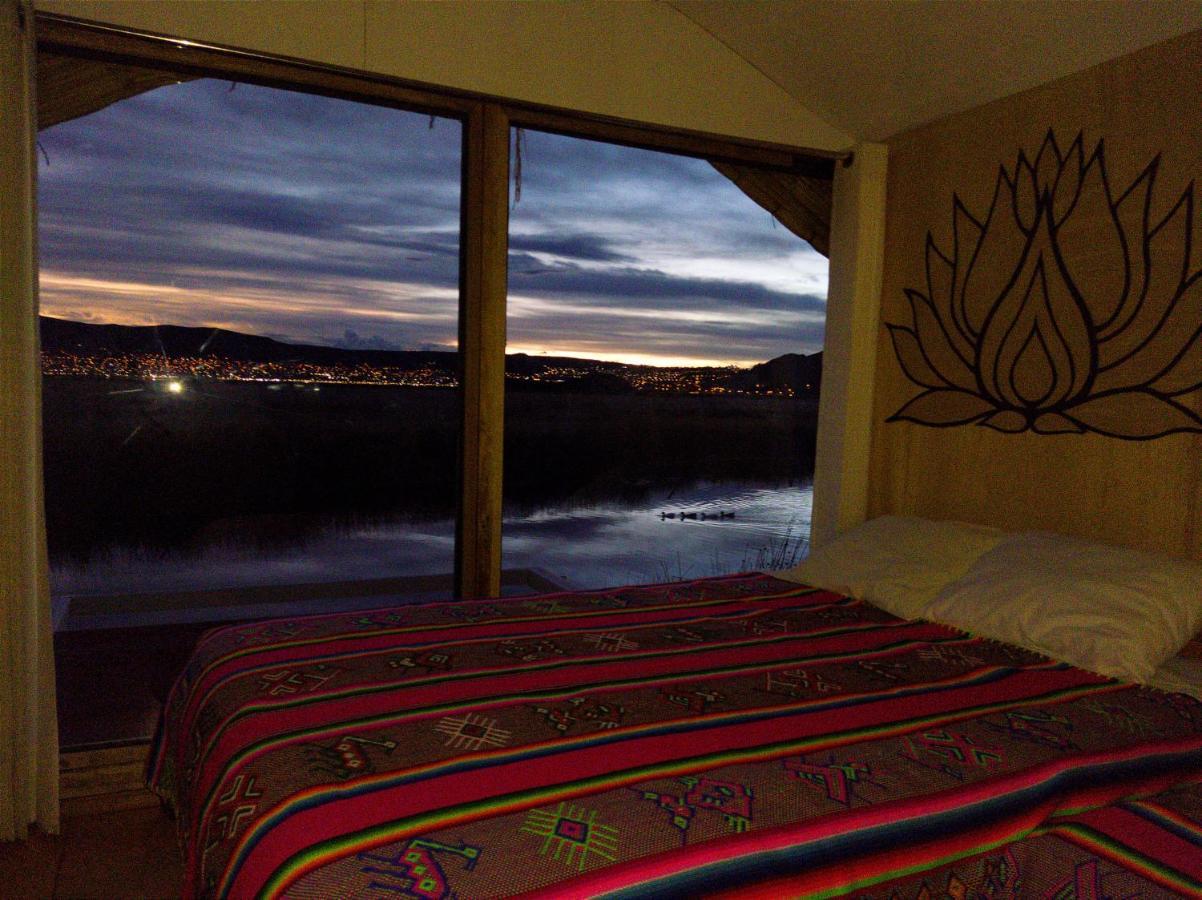 Ecoturismo, Los Uros Puno Buitenkant foto